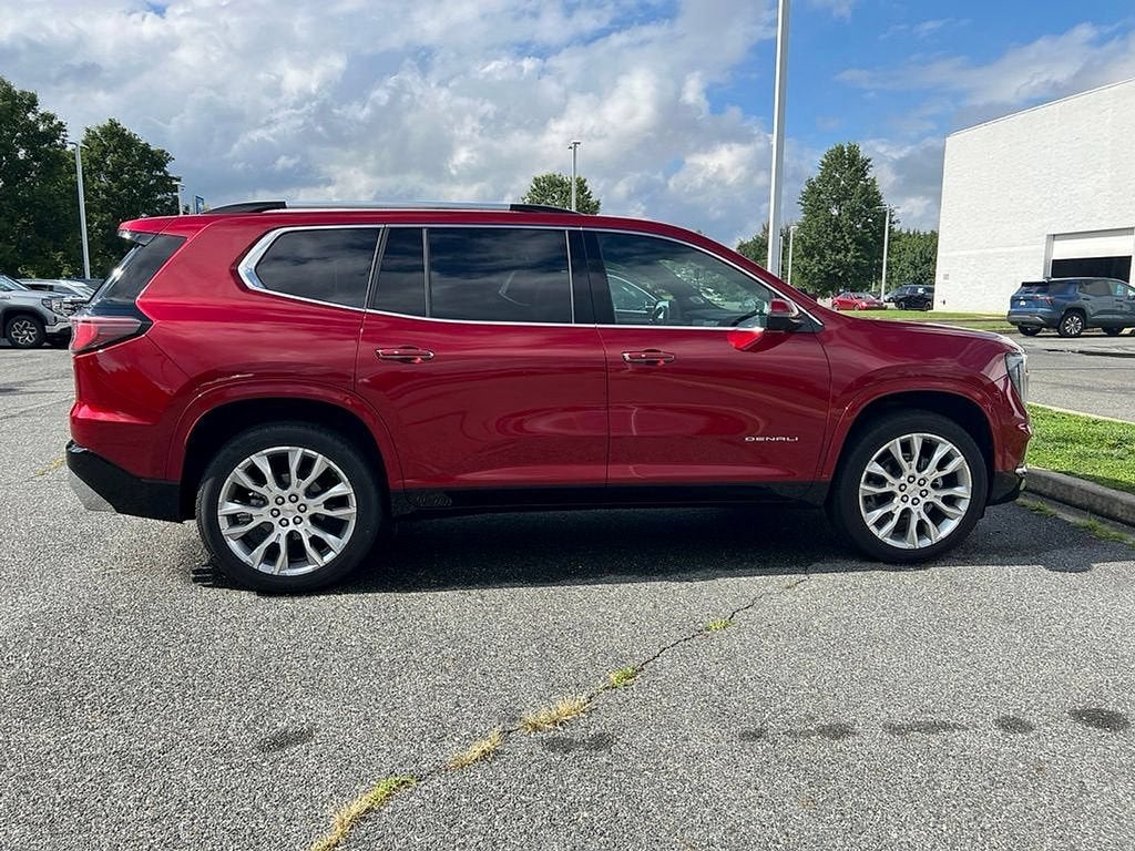 2024 GMC Acadia Denali