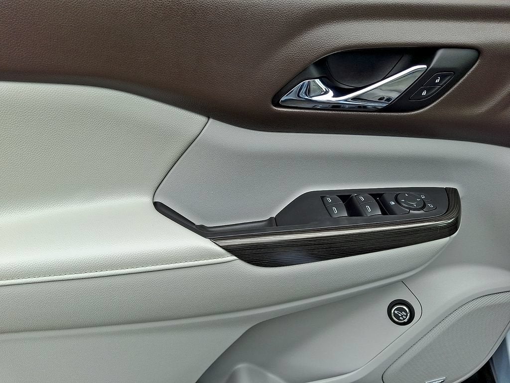 2017 GMC Acadia SLT