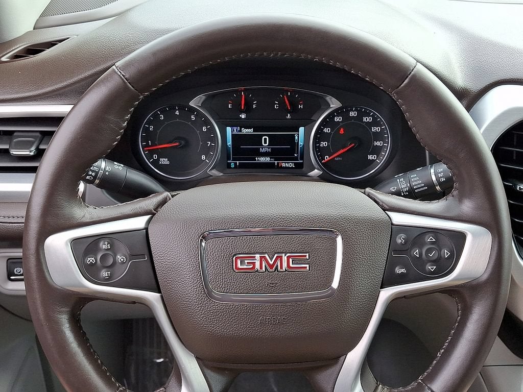 2017 GMC Acadia SLT