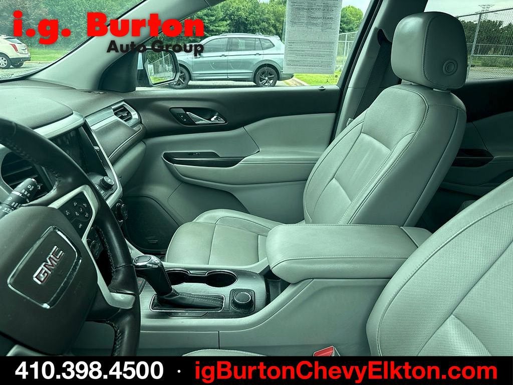2017 GMC Acadia SLT