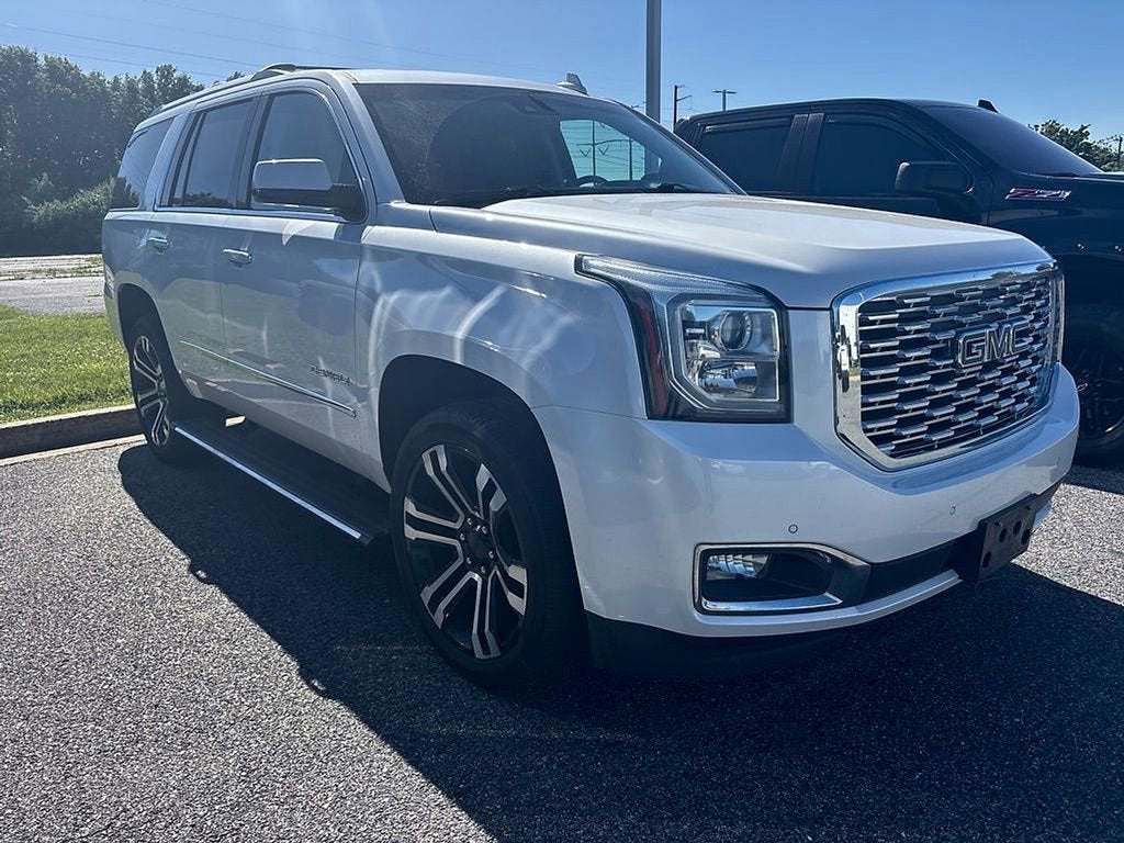 2018 GMC Yukon 4WD Denali's photo