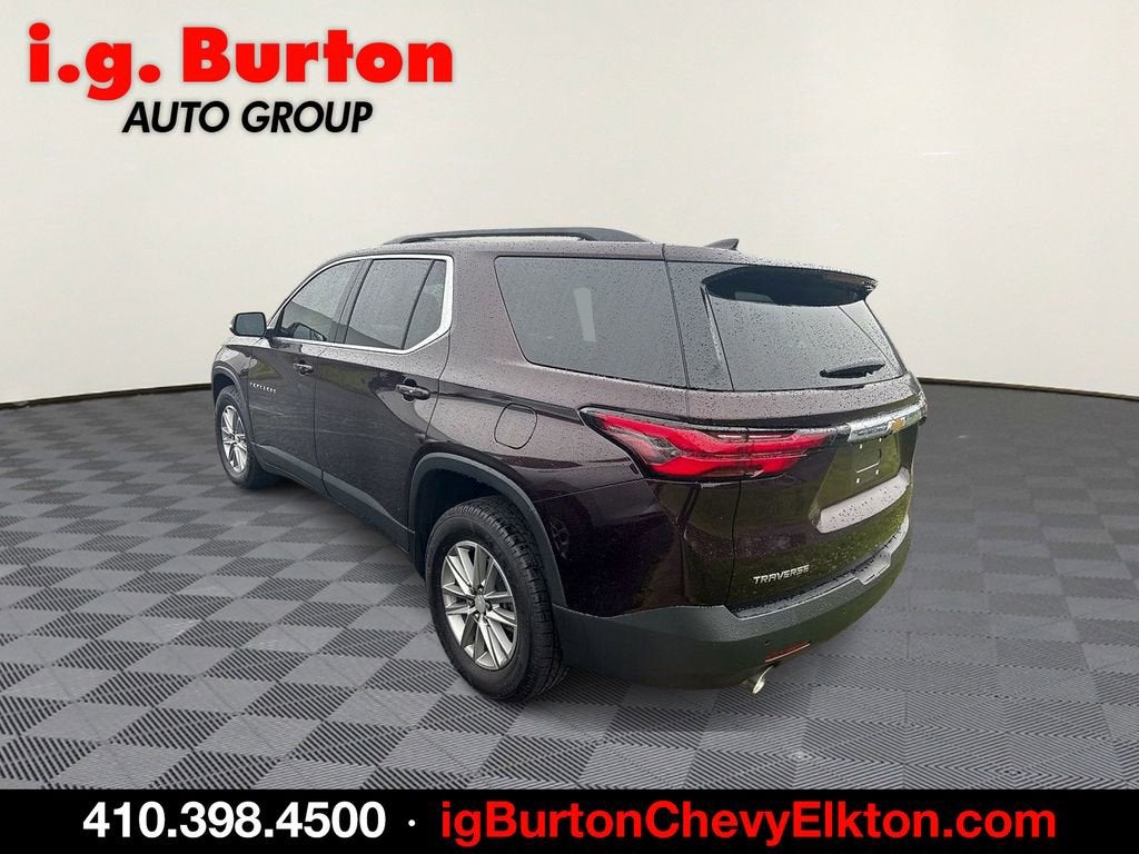 2022 Chevrolet Traverse LT Cloth