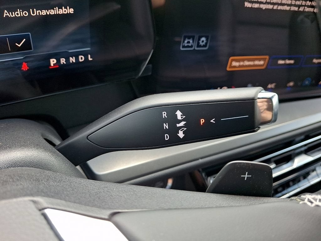 2026 Chevrolet Traverse LT - Photo 10