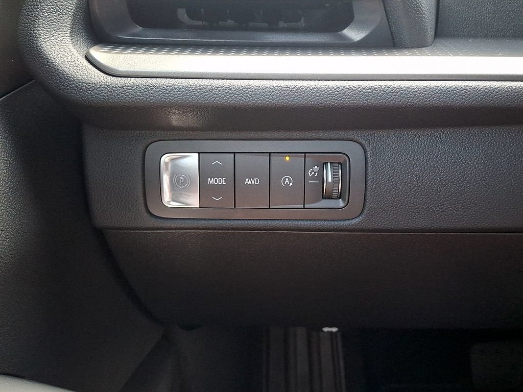 2026 Chevrolet Traverse LT - Photo 15