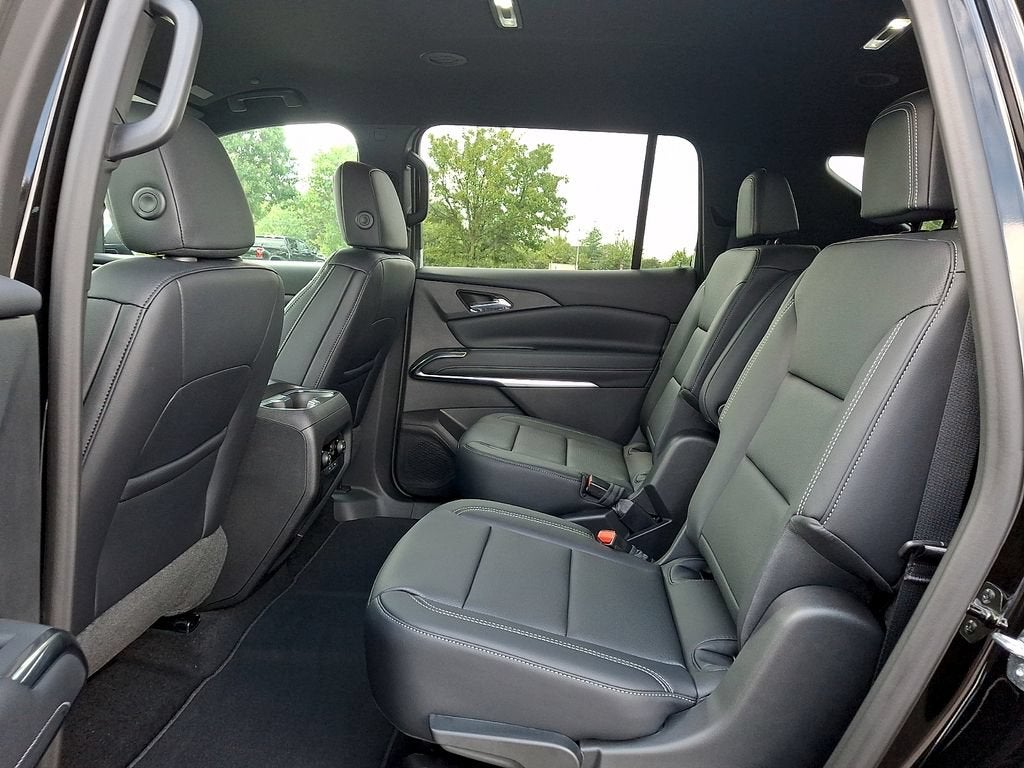 2026 Chevrolet Traverse LT - Photo 6