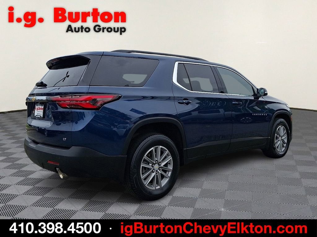 2023 Chevrolet Traverse LT Cloth