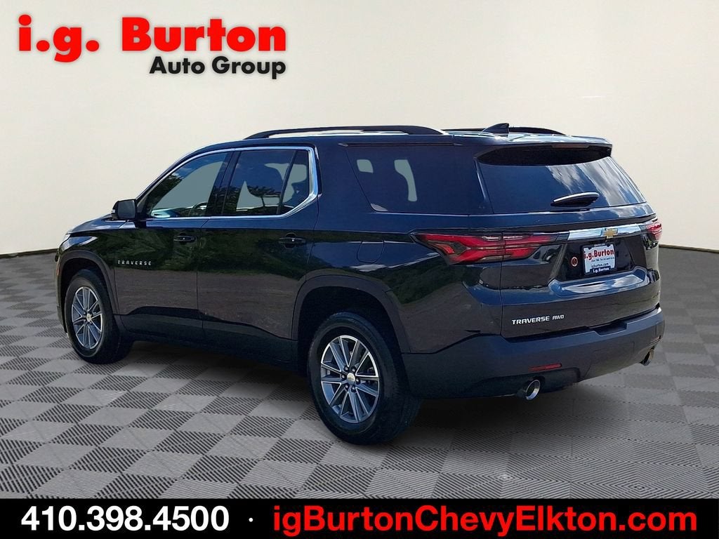 2023 Chevrolet Traverse LT Cloth
