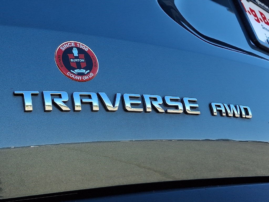 2023 Chevrolet Traverse LT Cloth