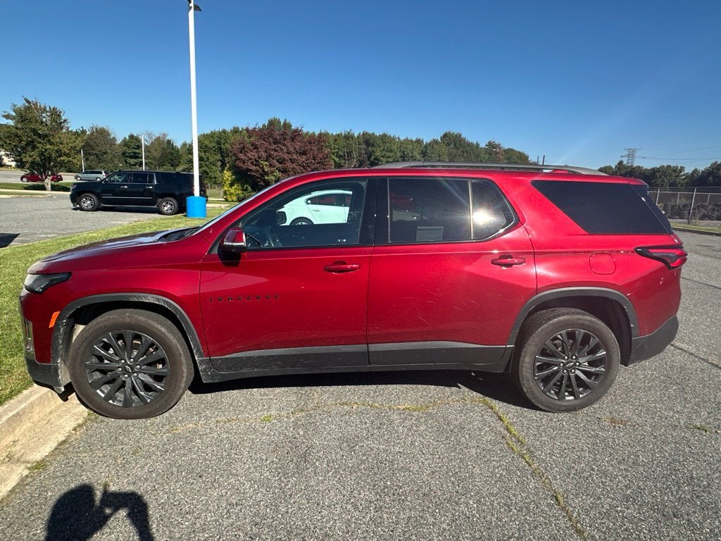 2023 Chevrolet Traverse RS