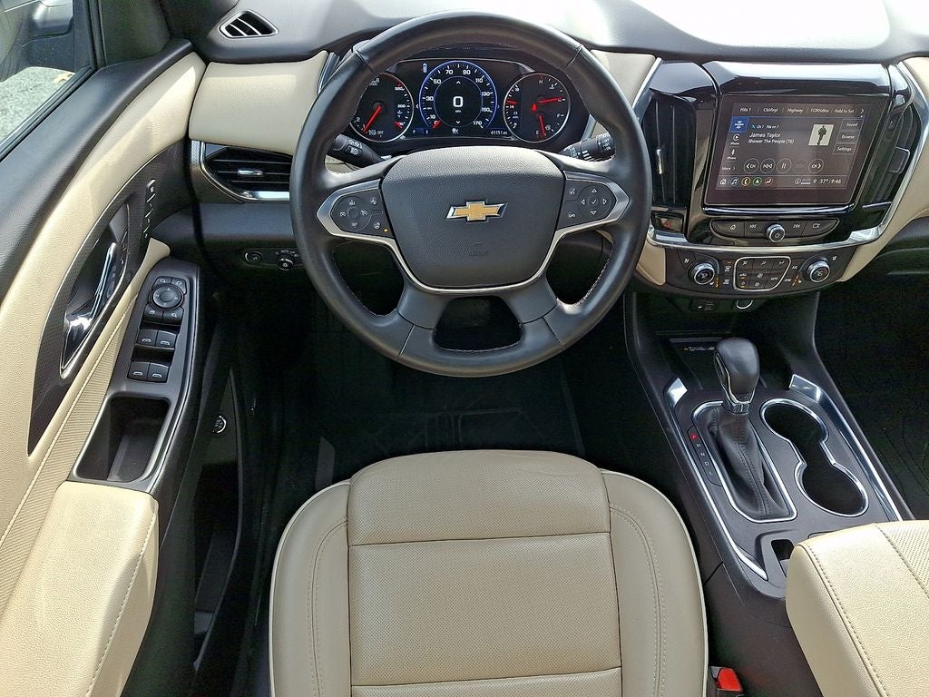 2023 Chevrolet Traverse Premier