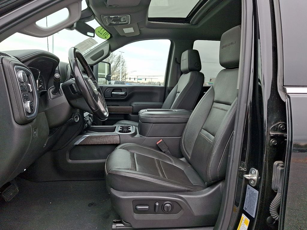 2022 GMC Sierra 3500HD Denali