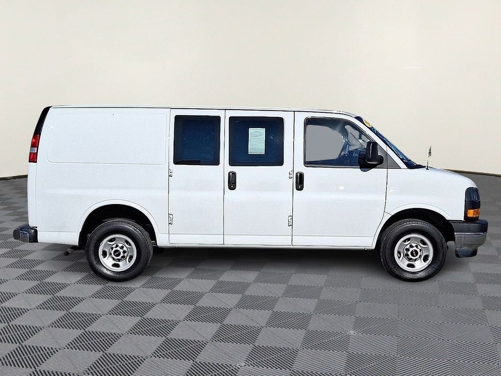 2024 GMC Savana 2500 Work Van