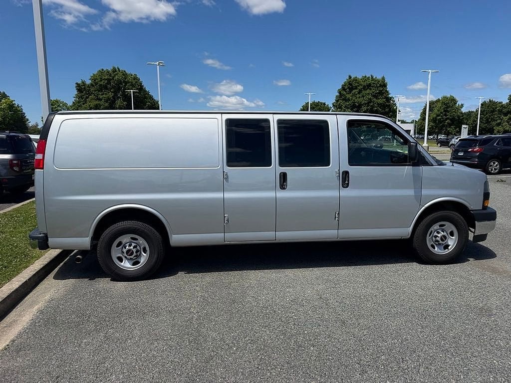 2019 GMC Savana Cargo 2500 Work Van