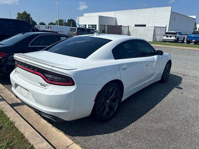 2017 Dodge Charger SXT RWD