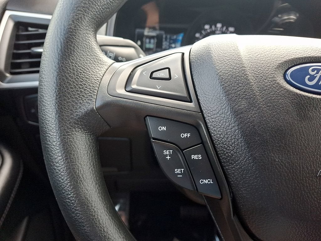 2023 Ford Edge SE