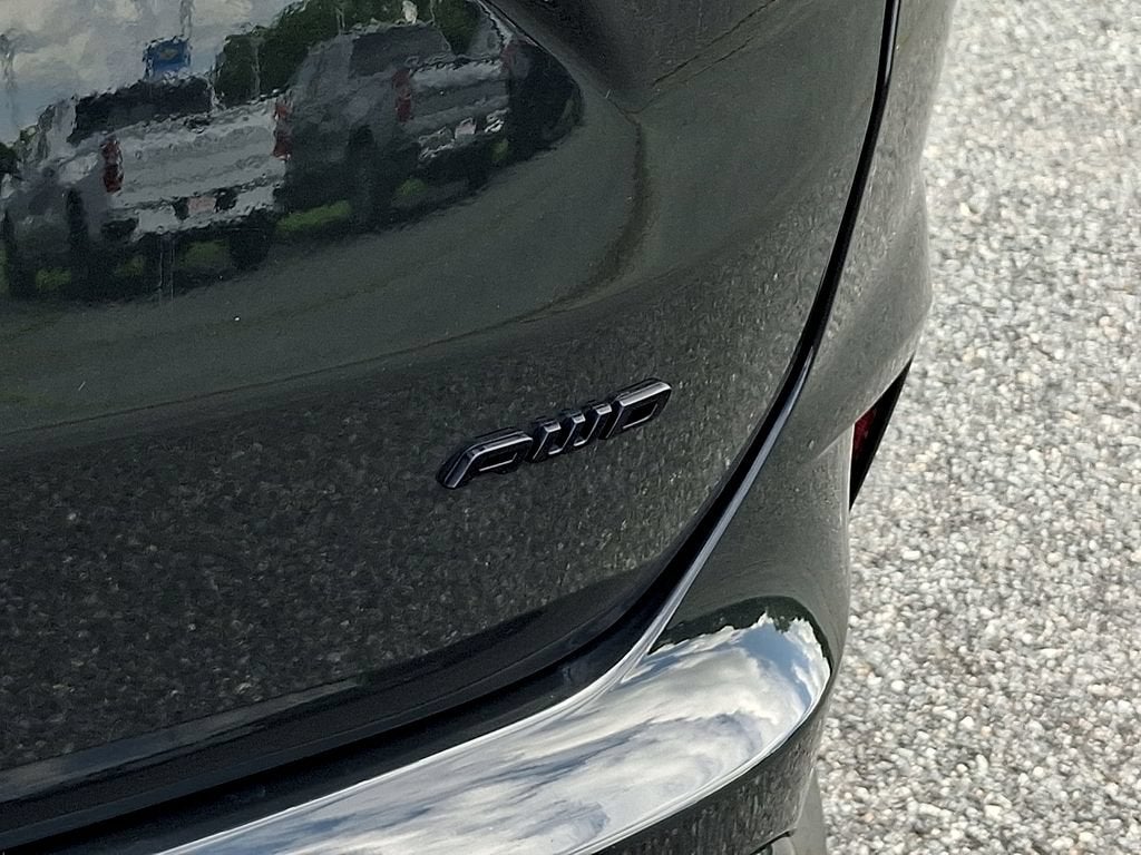 2023 Ford Edge SE