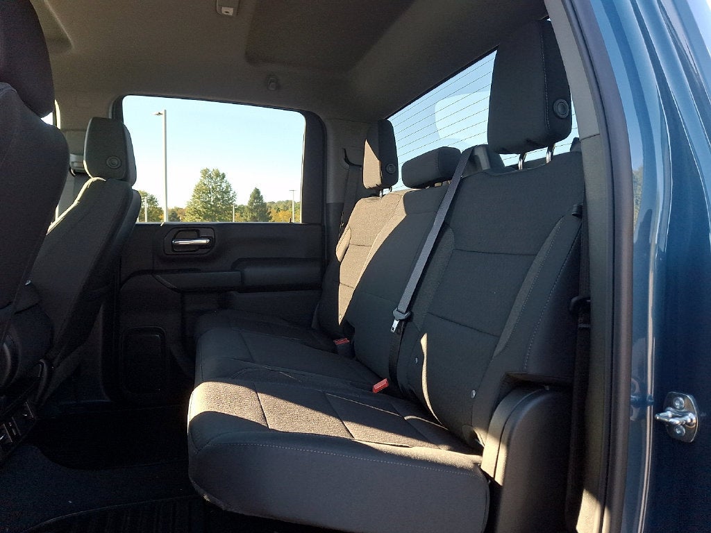 2026 Chevrolet Silverado 2500 HD Custom - Photo 6