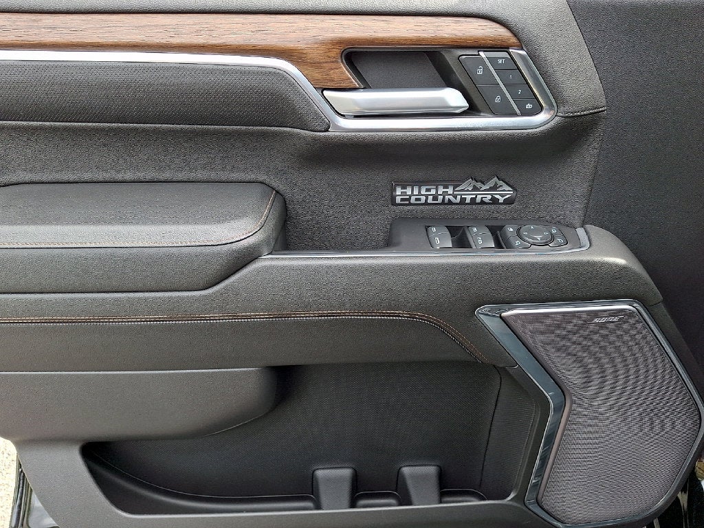 2022 Chevrolet Silverado 1500 High Country