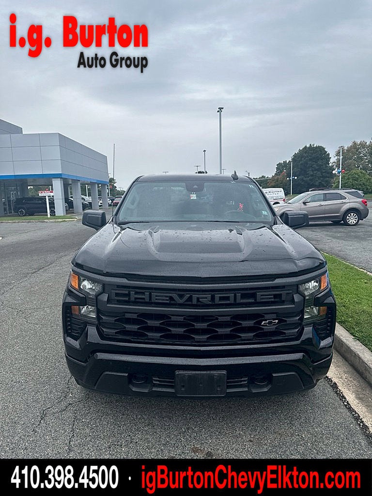 2023 Chevrolet Silverado 1500 Custom