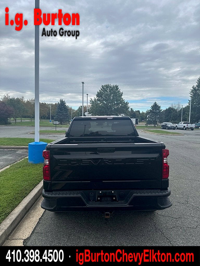 2023 Chevrolet Silverado 1500 Custom