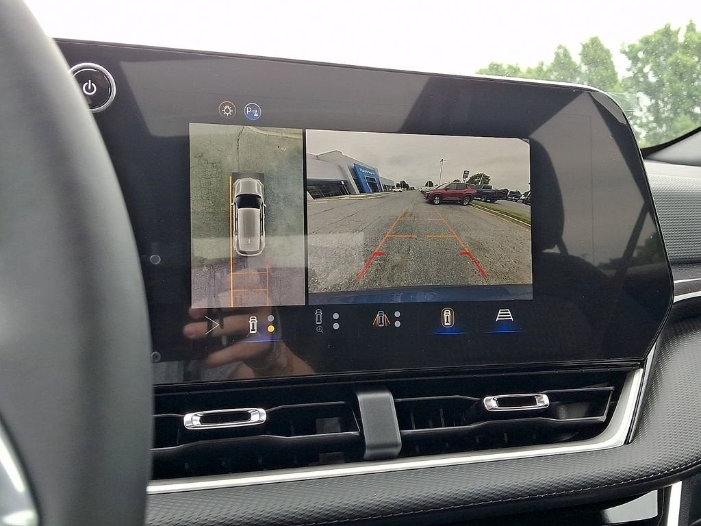 2026 Chevrolet Equinox LT - Photo 14