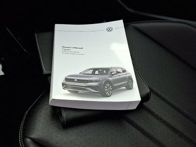 2023 Volkswagen Tiguan 2.0T SE R-Line Black