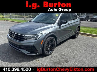 2023 Volkswagen Tiguan 2.0T SE R-Line Black