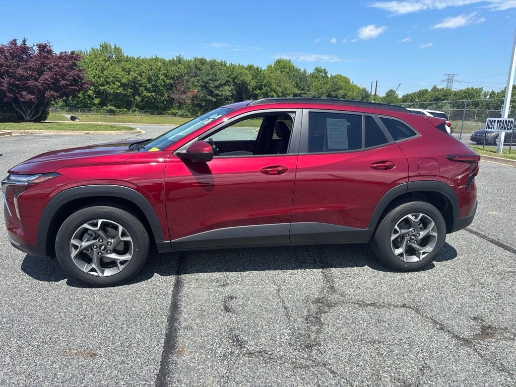 2024 Chevrolet Trax LT