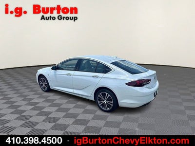 2019 Buick Regal Sportback Essence