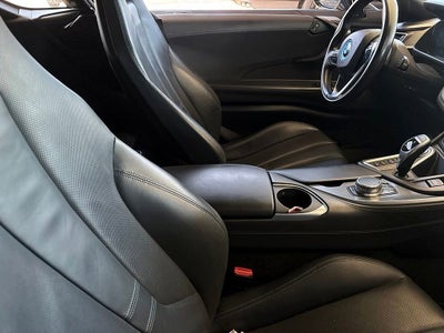 2017 BMW i8 2DR CPE